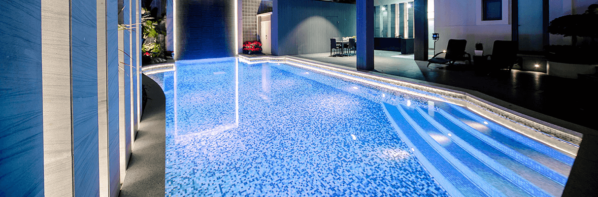 Осветительные приборы для бассейнов